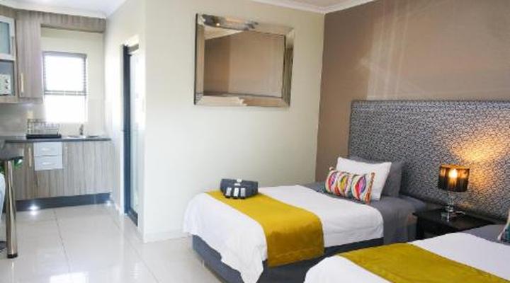 De Stroom Guest Lodge