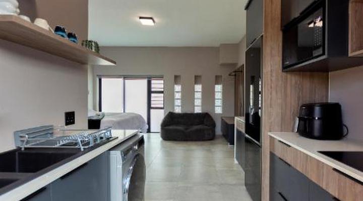 Grey Luxury Accommodation Langebaan