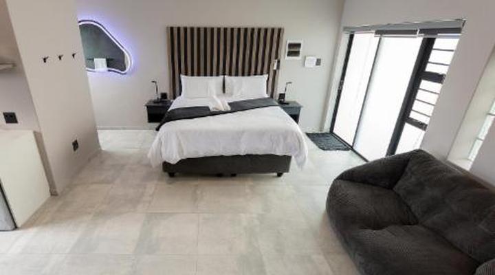 Grey Luxury Accommodation Langebaan