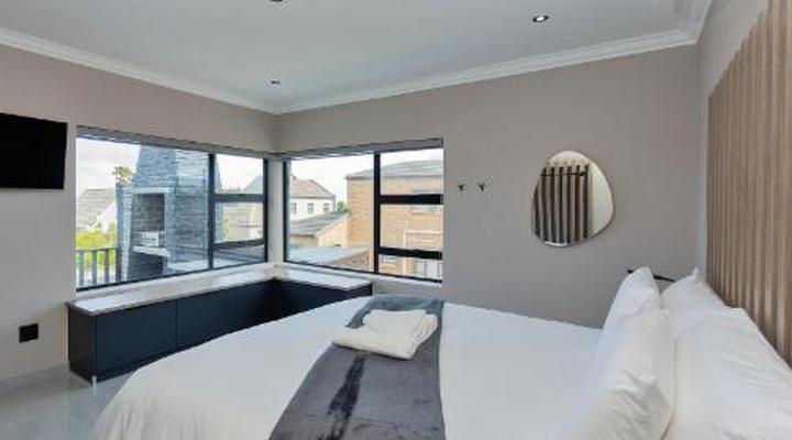 Grey Luxury Accommodation Langebaan