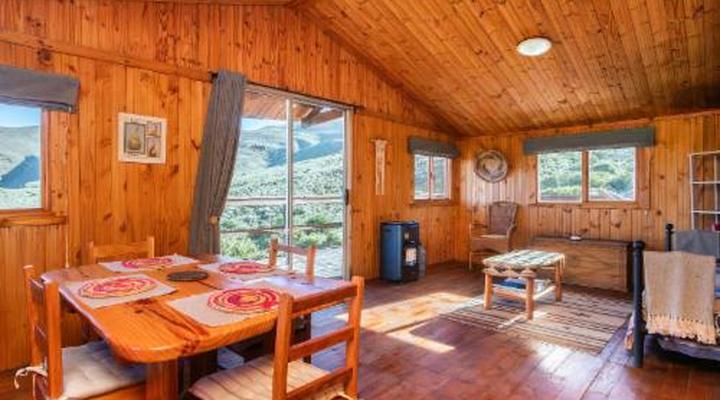 Bloukrans Off-Grid Cabin