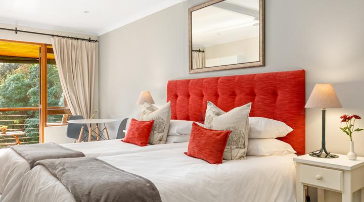 Pumula Lodge Knysna 4 Star GuestHouse