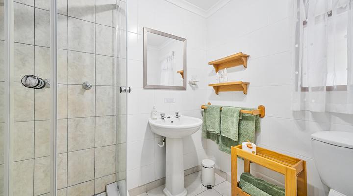 Pumula Lodge Knysna 4 Star GuestHouse