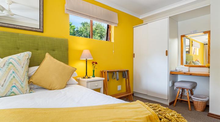 Pumula Lodge Knysna 4 Star GuestHouse