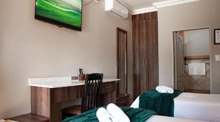 The Orion Guest House Middelburg