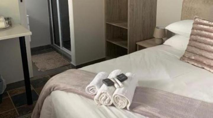 Luxury Suites on Santorini