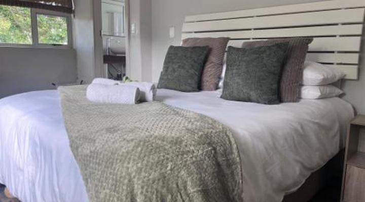 Luxury Suites on Santorini