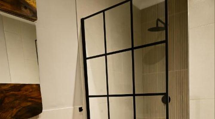 The Roaming Goat Guesthouse