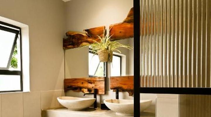 The Roaming Goat Guesthouse