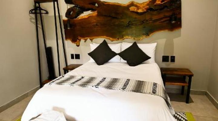 The Roaming Goat Guesthouse