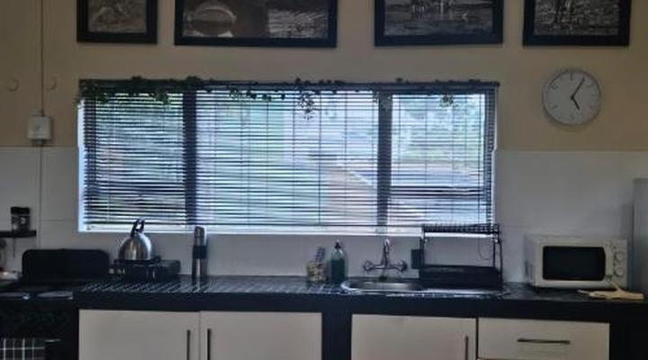 Hillton Manor Guest House