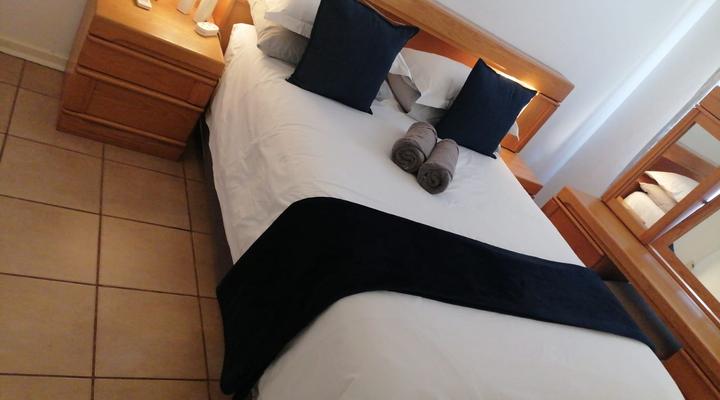 Hillton Manor Guest House