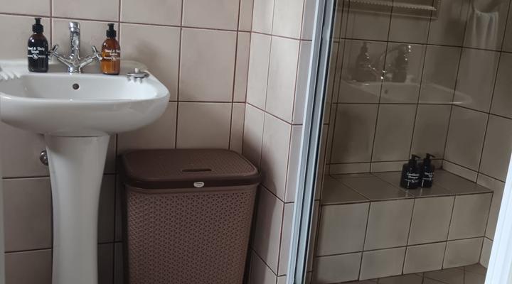 Hillton Manor Guest House