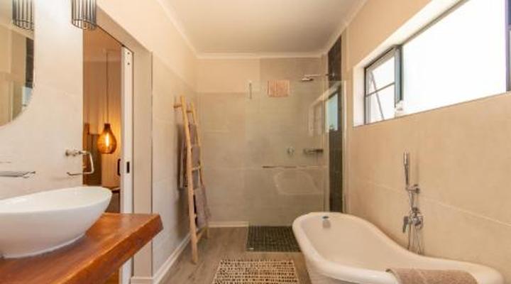 Chestnut Country Lodge