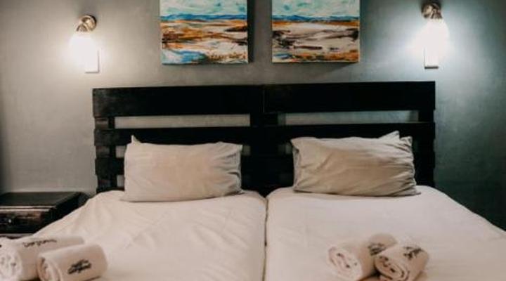 La Rona Hospitality Services