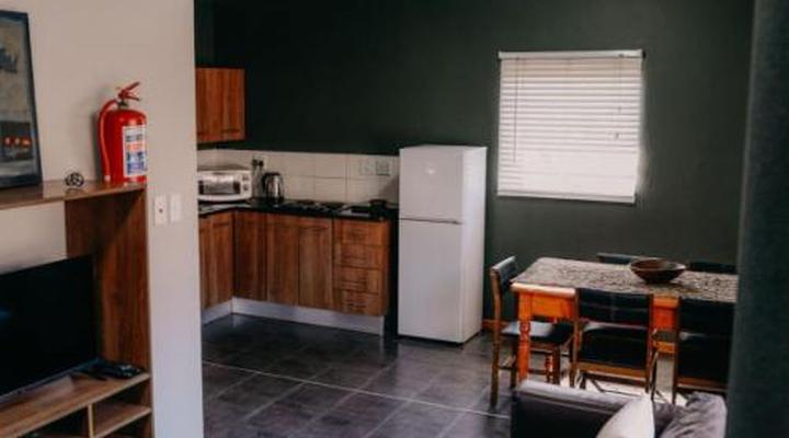 La Rona Hospitality Services