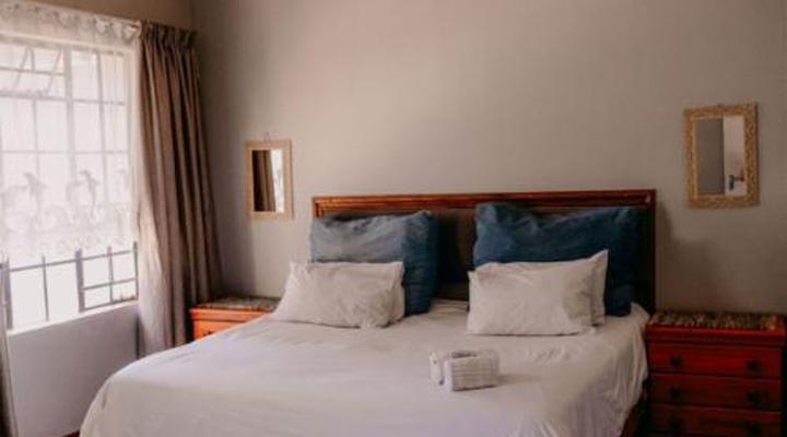 La Rona Hospitality Services