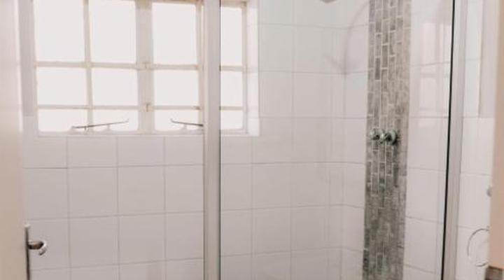 La Rona Hospitality Services