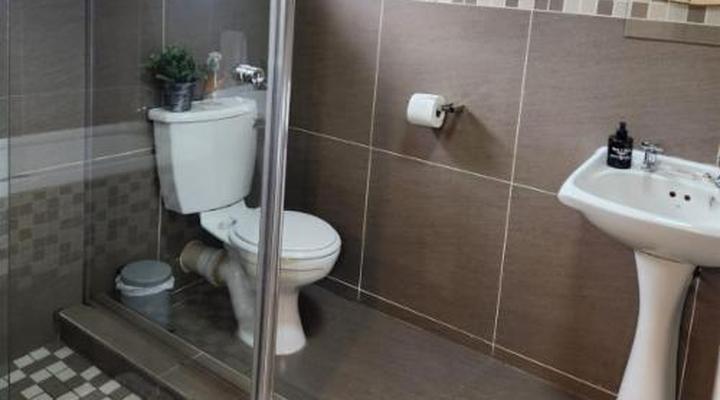 Hillton Manor Self-catering Apartments