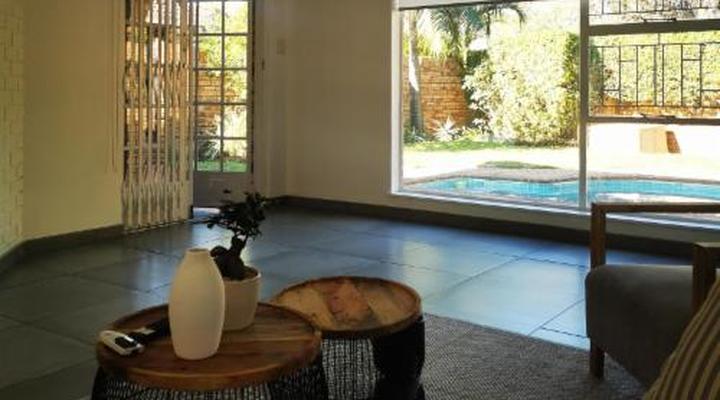 Hillton Manor Self-catering Apartments