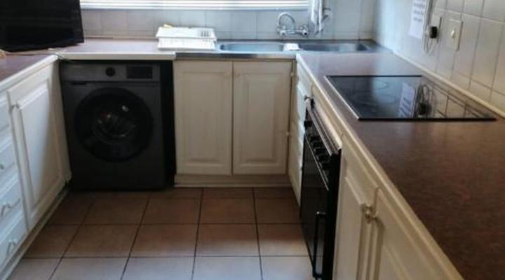 Hillton Manor Self-catering Apartments