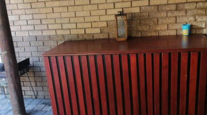 Hillton Manor Self-catering Apartments