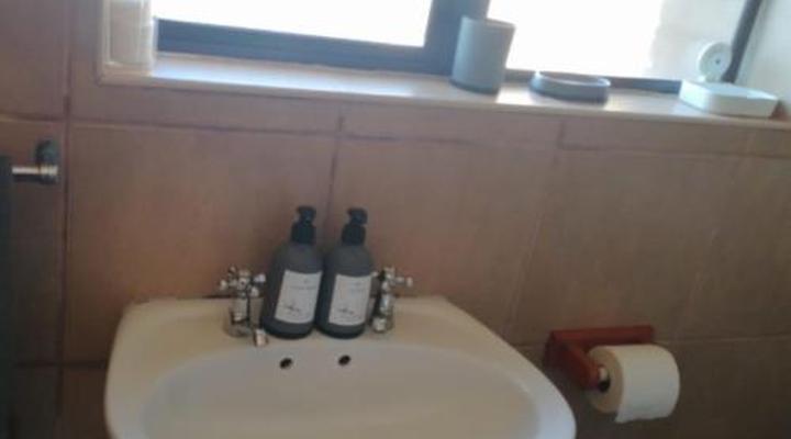 Hillton Manor Self-catering Apartments