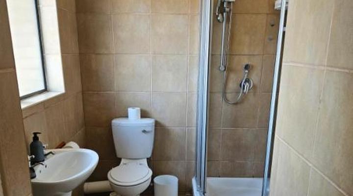 Hillton Manor Self-catering Apartments