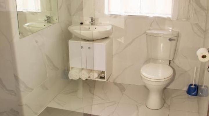 Rainbow Guest House & Tours