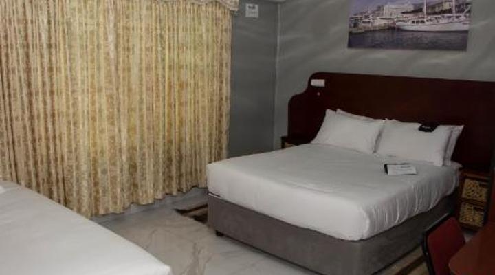 Rainbow Guest House & Tours