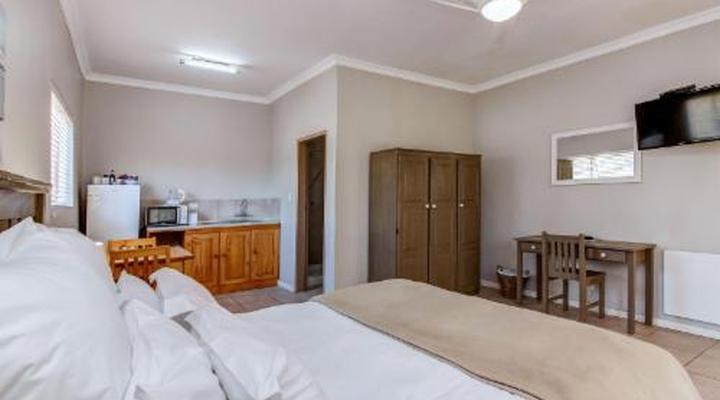 Magaliessig Guest House