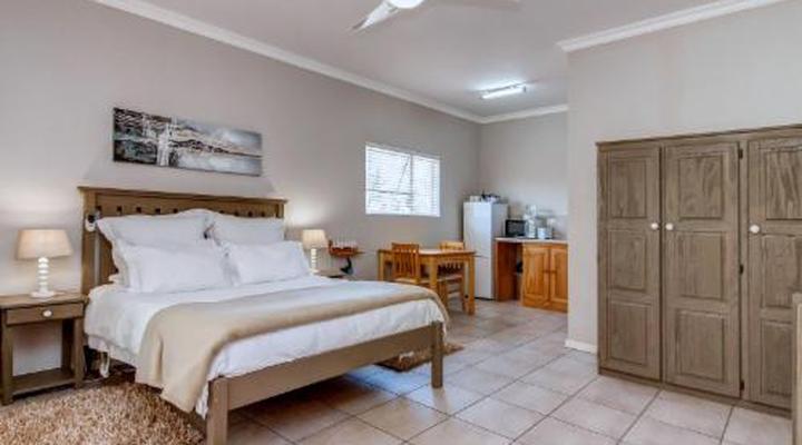 Magaliessig Guest House