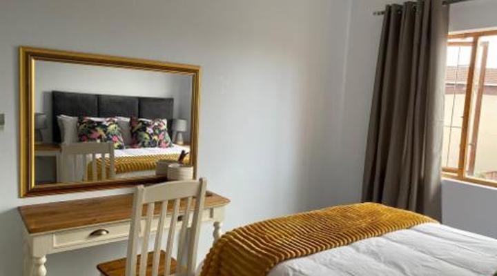 Hillton Manor Self-catering Accommodation