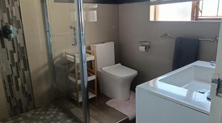 Hillton Manor Self-catering Accommodation