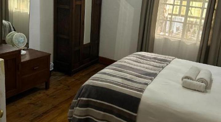 Kromrivier Farm Stays, Accommodation & Camping Venue