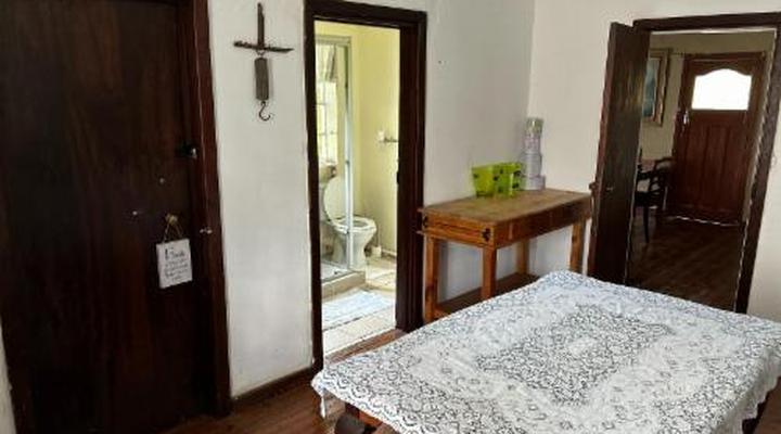 Kromrivier Farm Stays, Accommodation & Camping Venue