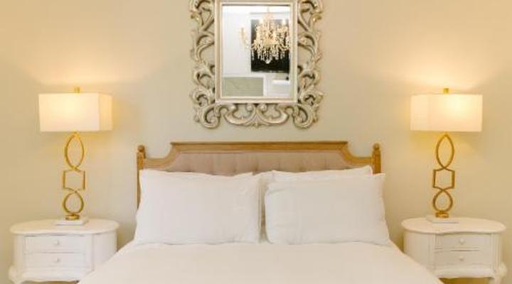 Vesper Luxury Apartment