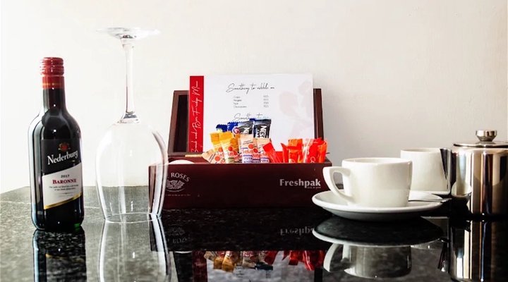 Inn & Out Plus Craighall