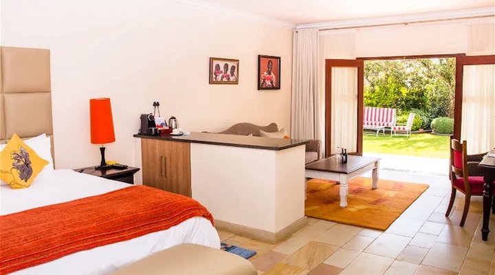 Inn & Out Plus Craighall