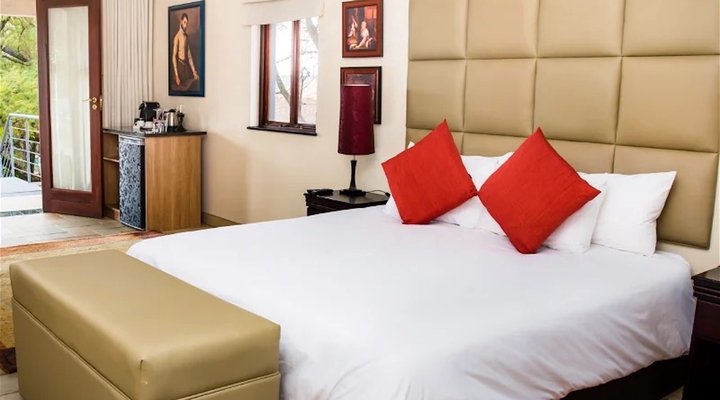 Inn & Out Plus Craighall