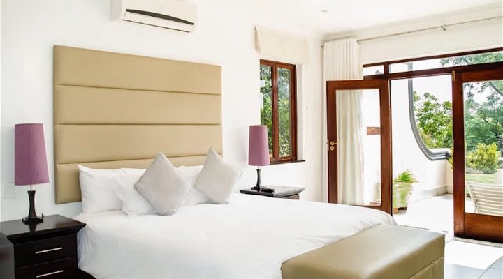 Inn & Out Plus Craighall