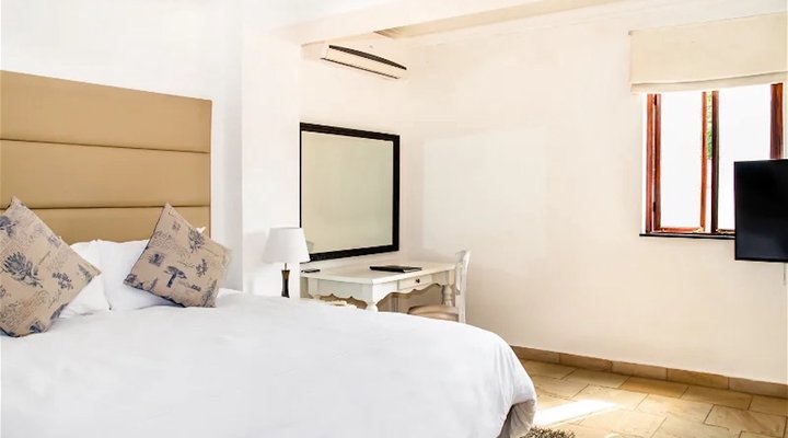 Inn & Out Plus Craighall