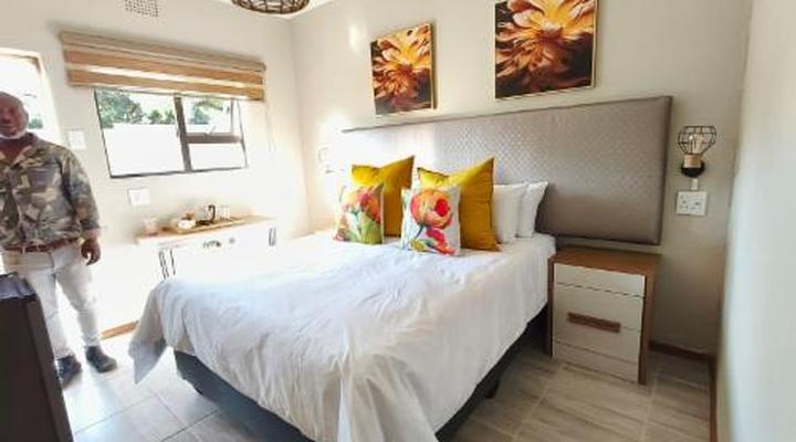 Nu Oasis Guest House