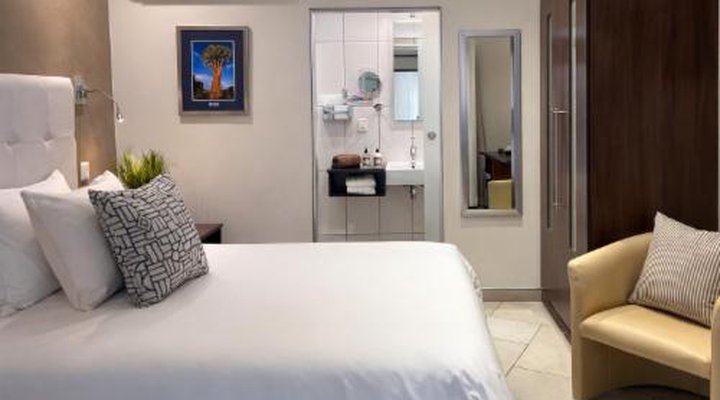 Monte Bello Guesthouse