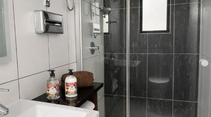 Monte Bello Guesthouse