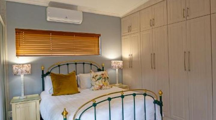 Le Chateau Guesthouse