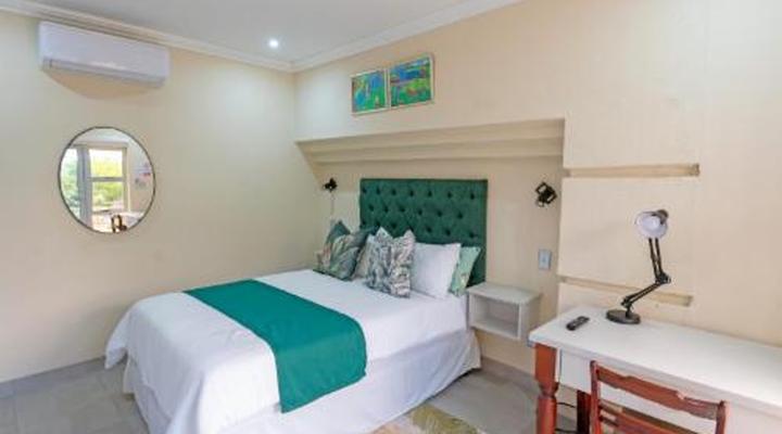 Le Chateau Guesthouse