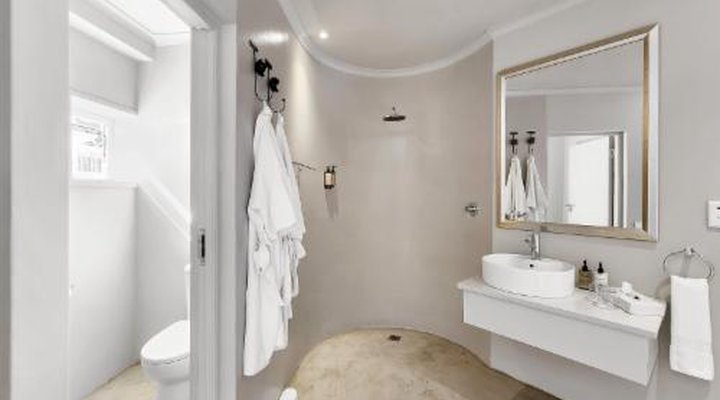Rouge on Rose Boutique Hotel