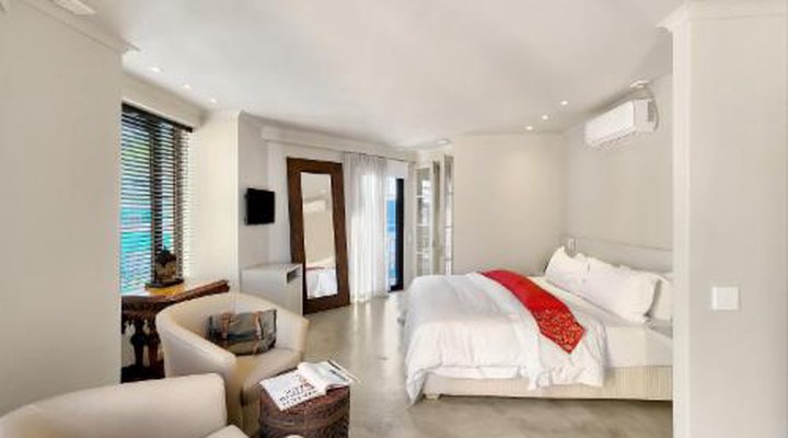 Rouge on Rose Boutique Hotel