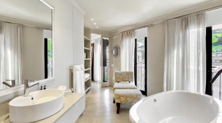 Rouge on Rose Boutique Hotel